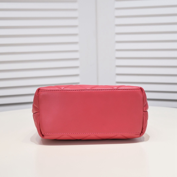 シャネルバッグ内部構造